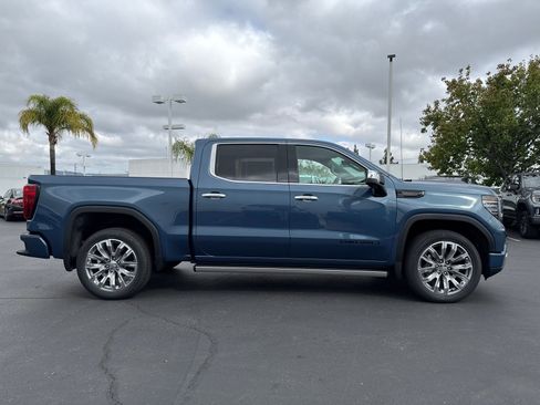 Used 2026 GMC Sierra 1500 Denali AWD/4WD image 7