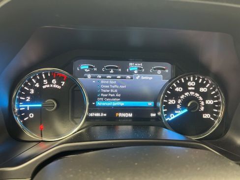 Used 2017 Ford F150 Lariat w/ Equipment Group 502A Luxury image 15