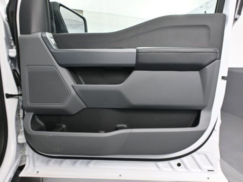 Used 2023 Ford F150 XLT w/ XTR Package image 42