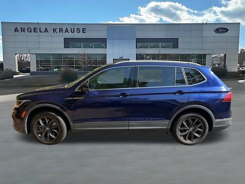 Used 2022 Volkswagen Tiguan SE FWD image 4