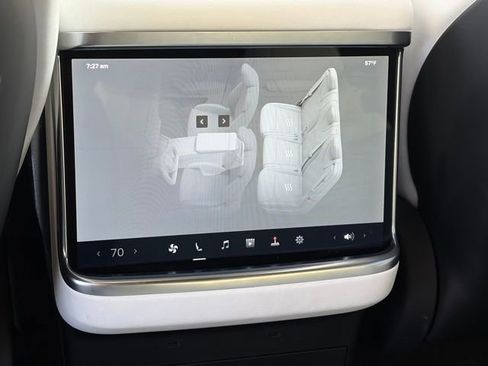 Used 2023 Tesla Model X image 23