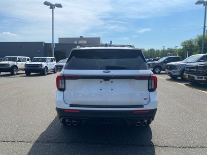 New 2026 Ford Explorer ST w/ Sun And Sound Package