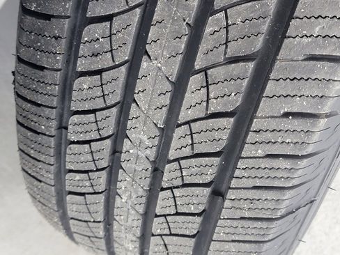 Used 2023 Lexus GX 460 Premium w/ Premium Package image 36