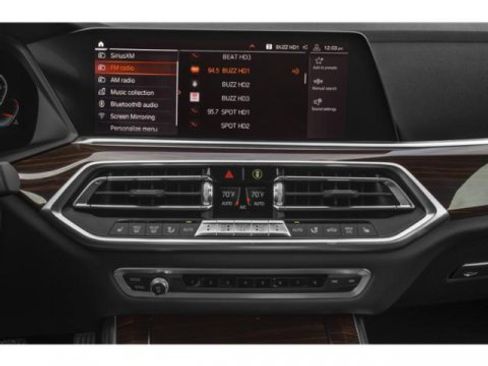 Used 2022 BMW X5 xDrive40i w/ M Sport Package image 13