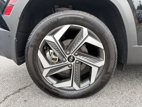 Used 2023 Hyundai Tucson Limited AWD/4WD image 17