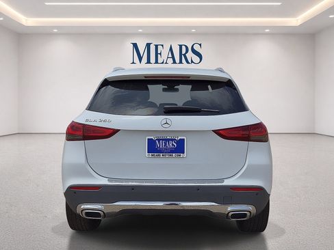 Used 2023 Mercedes-Benz GLA 250 w/ Premium Package image 4