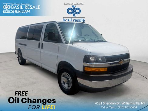 Used 2025 Chevrolet Express 3500 LT w/ LT Preferred Equipment Group RWD image 1