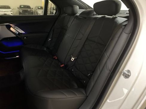 Used 2026 BMW 740i RWD image 74