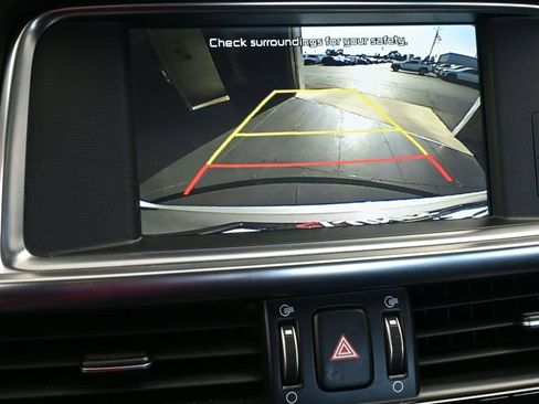 Used 2017 Kia Optima EX w/ Premium Package FWD image 32