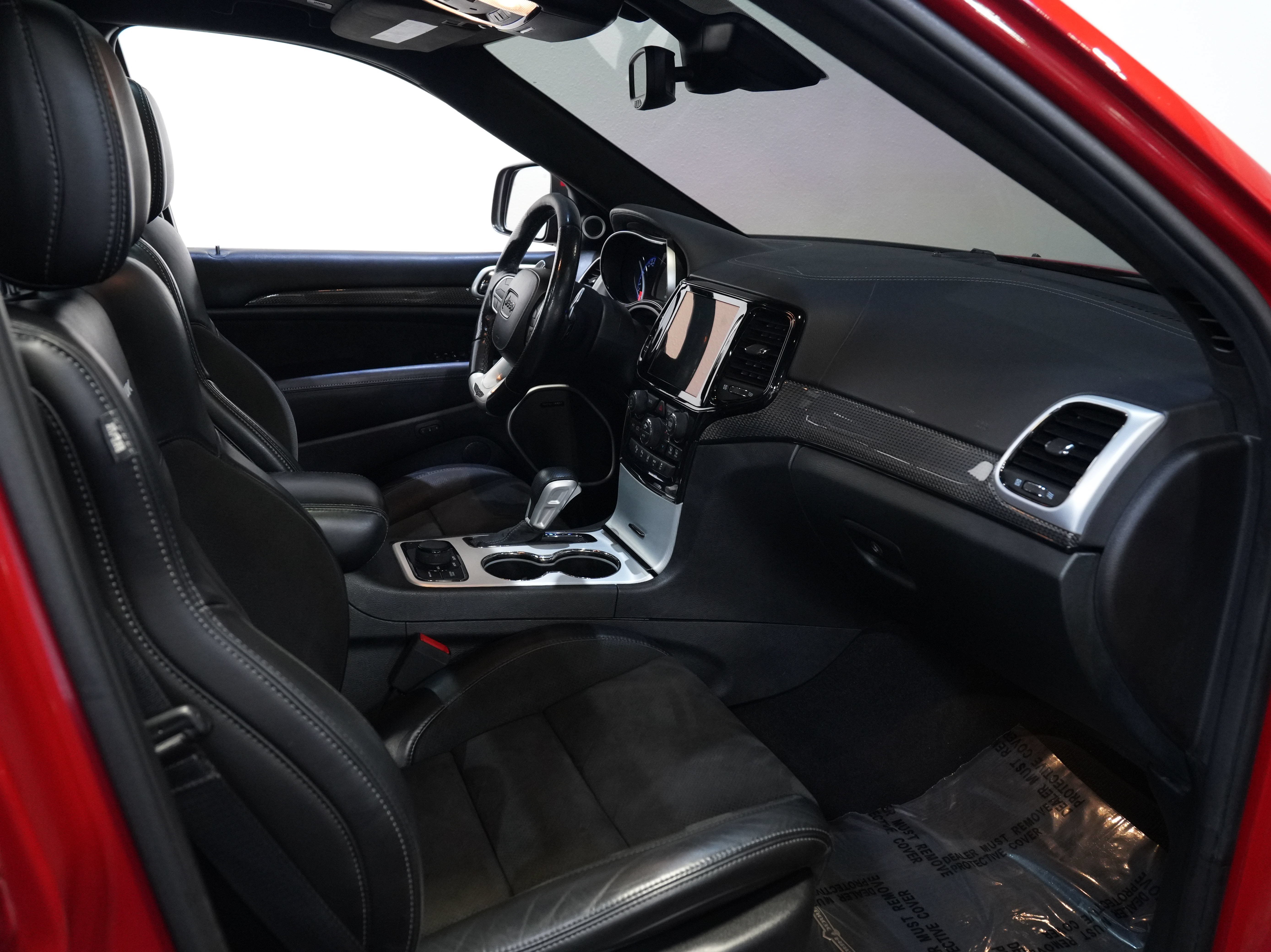 Used 2019 Jeep Grand Cherokee Trackhawk w/ Trailer Tow Group IV AWD/4WD image 36