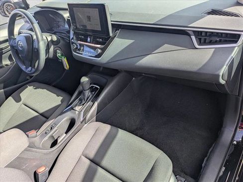 Certified 2025 Toyota Corolla LE image 19