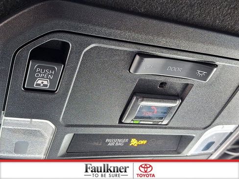 Certified 2025 Toyota 4Runner SR5 AWD/4WD image 24