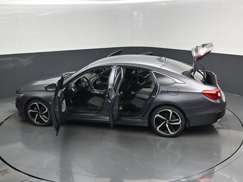 Used 2020 Honda Accord Sport image 17