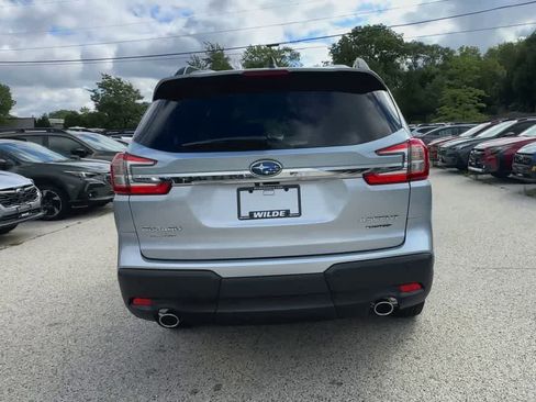 New 2025 Subaru Ascent Limited image 7
