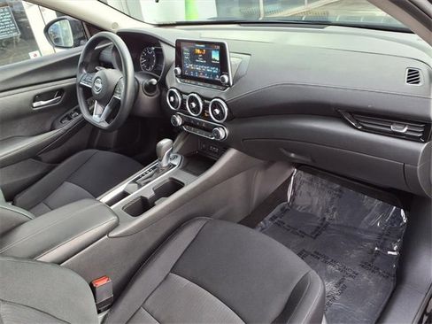 Used 2025 Nissan Sentra SV image 25