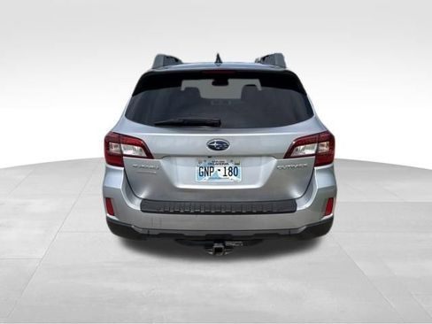 Used 2016 Subaru Outback 2.5i Premium AWD/4WD image 4