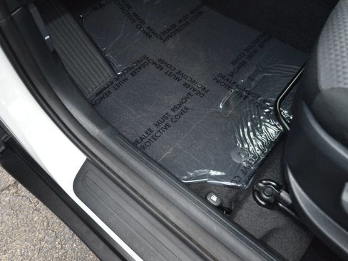 Used 2025 Kia Soul LX image 19