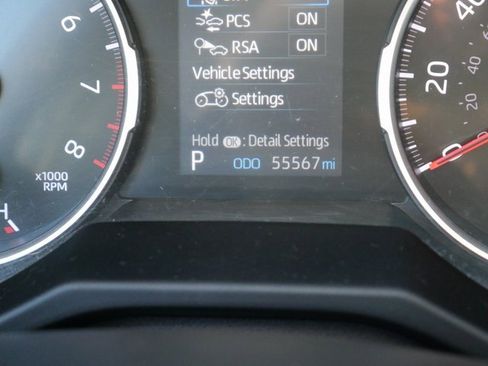 Used 2020 Toyota RAV4 LE image 30