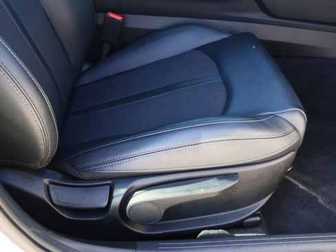 Used 2022 Kia K5 GT-Line w/ GT-Line FWD Premium Package image 19