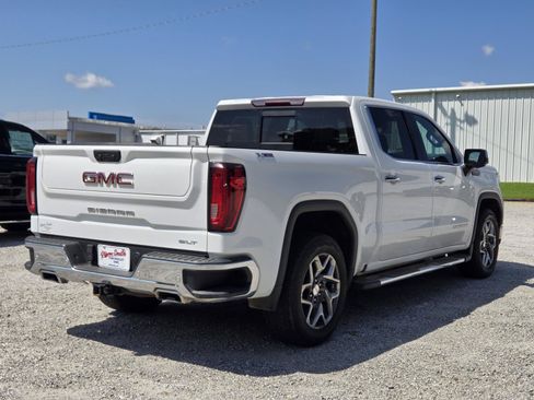 Used 2024 GMC Sierra 1500 SLT w/ SLT Premium Plus Package AWD/4WD image 4