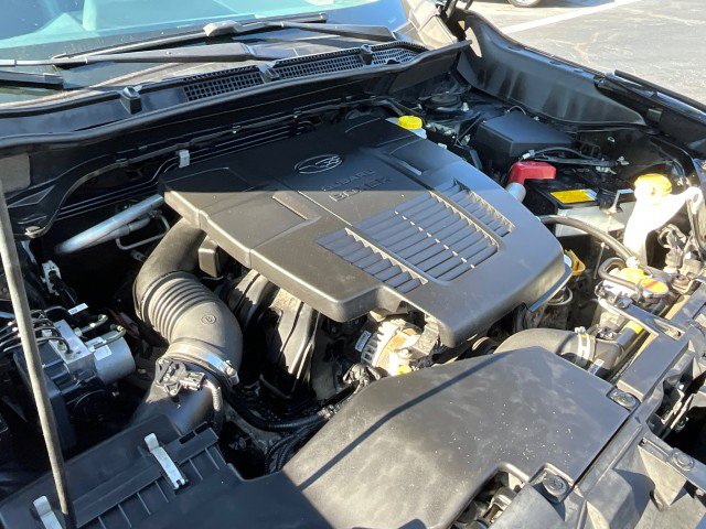 Used 2023 Subaru Forester Premium AWD/4WD image 10