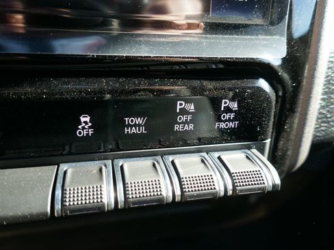 New 2026 RAM 2500 Tradesman AWD/4WD image 21