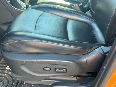 Used 2017 Chevrolet Trax Premier w/ Driver Confidence II Package image 24