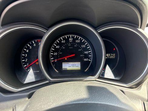 Used 2013 Nissan Murano S AWD/4WD image 32