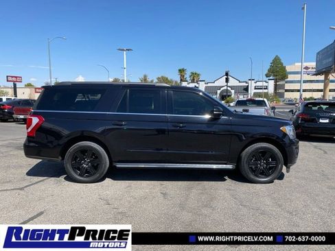 Used 2021 Ford Expedition Max XLT image 8