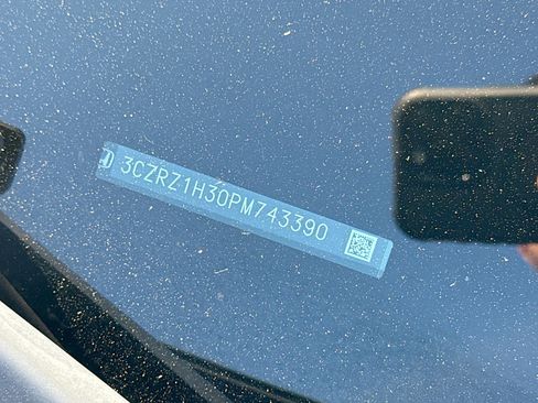 Certified 2023 Honda HR-V LX image 36