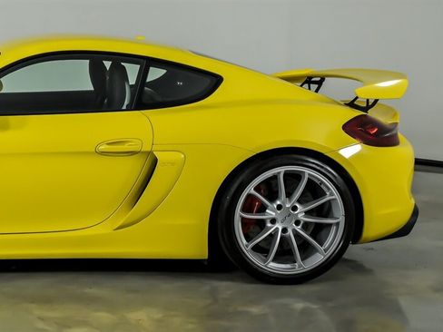 Used 2016 Porsche Cayman GT4 RWD image 7