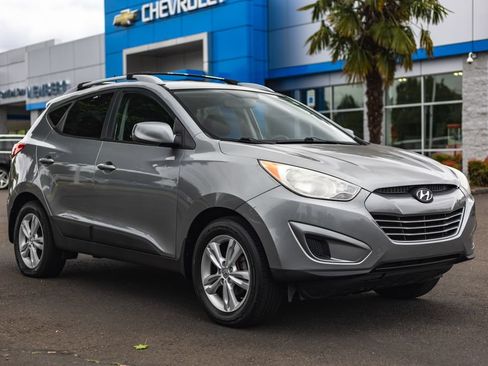 Used 2011 Hyundai Tucson GLS FWD image 7