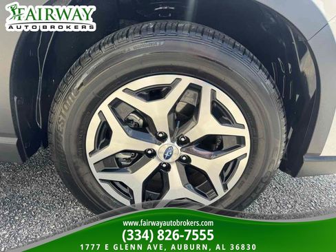 Used 2024 Subaru Forester Premium AWD/4WD image 34