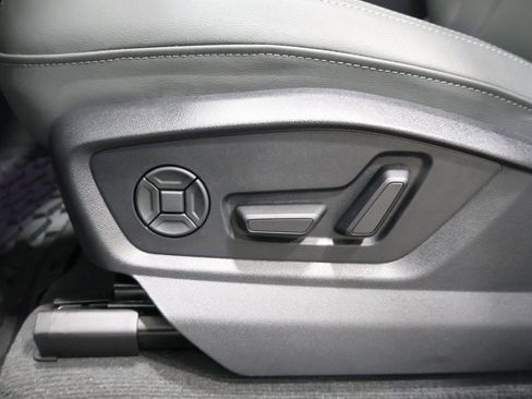 New 2026 Audi Q8 Premium Plus image 14