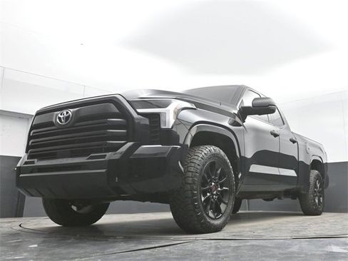 Used 2023 Toyota Tundra SR image 41