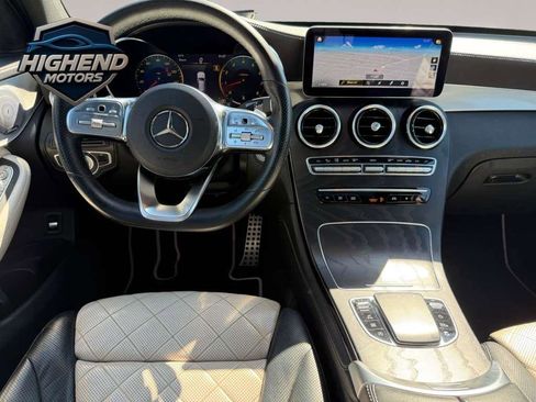 Used 2021 Mercedes-Benz GLC 300 4MATIC image 24