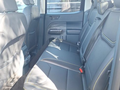 Used 2025 Ford Maverick Lobo AWD/4WD image 16