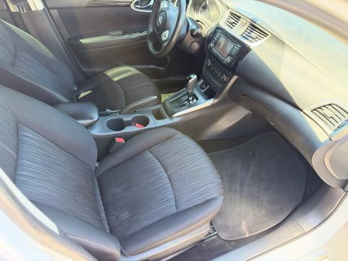 Used 2017 Nissan Sentra SV w/ Style Package FWD image 16