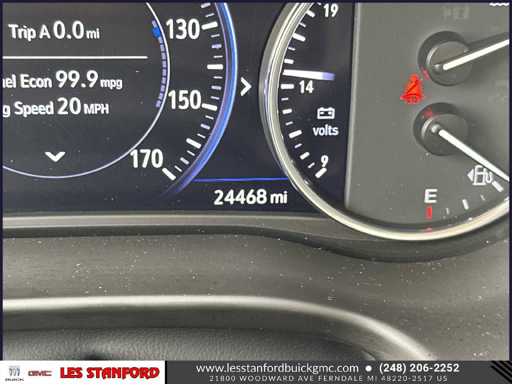 Used 2023 Buick Enclave Avenir AWD/4WD image 23
