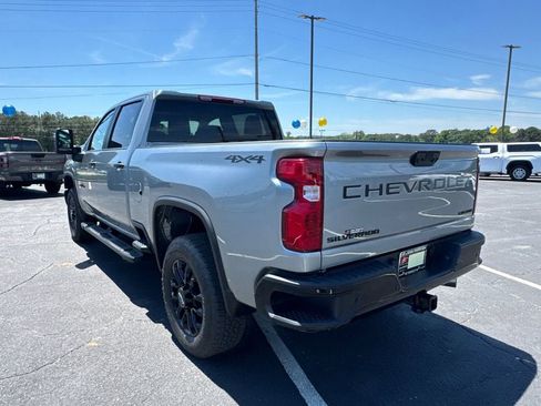 New 2026 Chevrolet Silverado 2500 Custom w/ Custom Value Package AWD/4WD image 8