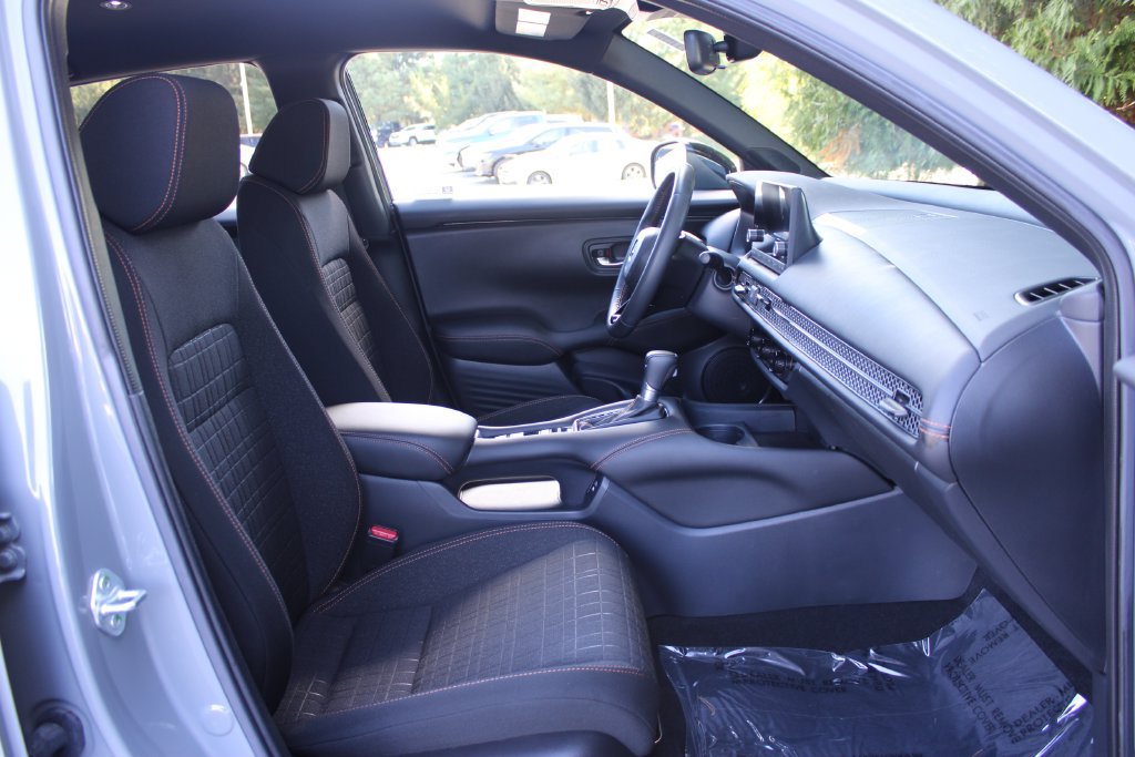 Certified 2024 Honda HR-V Sport image 12
