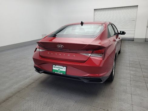 Used 2023 Hyundai Elantra SE w/ Cargo Package image 7