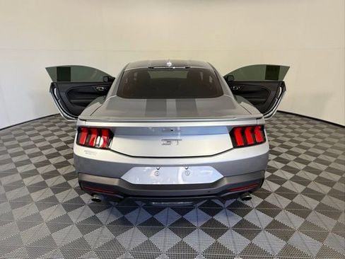 Used 2024 Ford Mustang GT Premium image 5