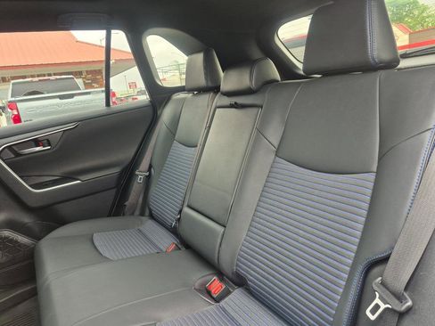 Used 2022 Toyota RAV4 XSE AWD/4WD image 28