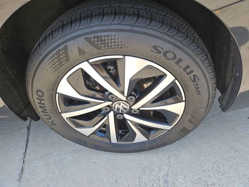 Used 2025 Volkswagen Jetta S FWD image 25