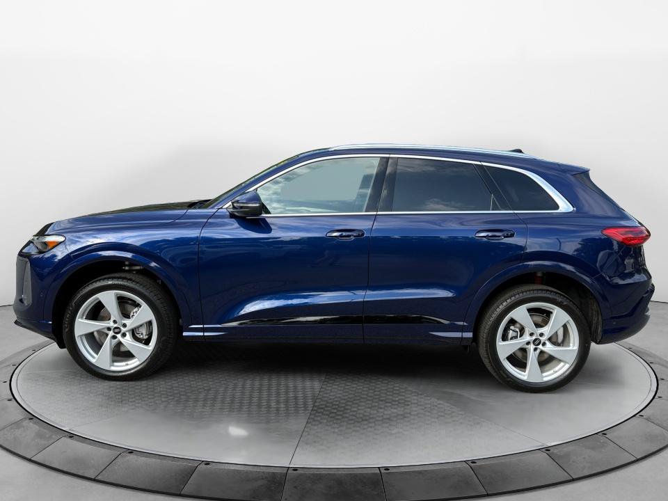 New 2026 Audi Q5 Premium Plus AWD/4WD image 4