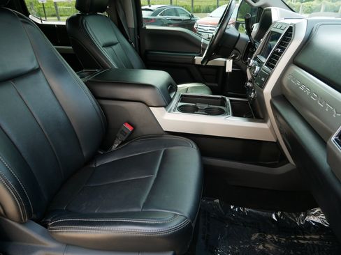 Certified 2020 Ford F450 Lariat w/ Lariat Value Package AWD/4WD image 23