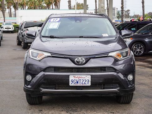Used 2017 Toyota RAV4 XLE w/ Carpet Mat Package FWD image 2