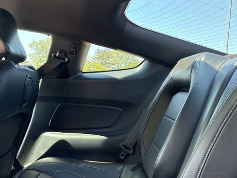 Used 2020 Ford Mustang GT Premium w/ Equipment Group 401A RWD image 16