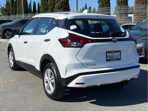 Used 2024 Nissan Kicks S image 6